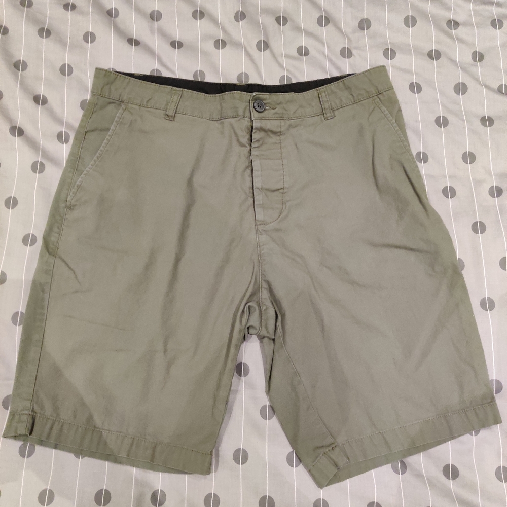 H&M Divided Shorts Green